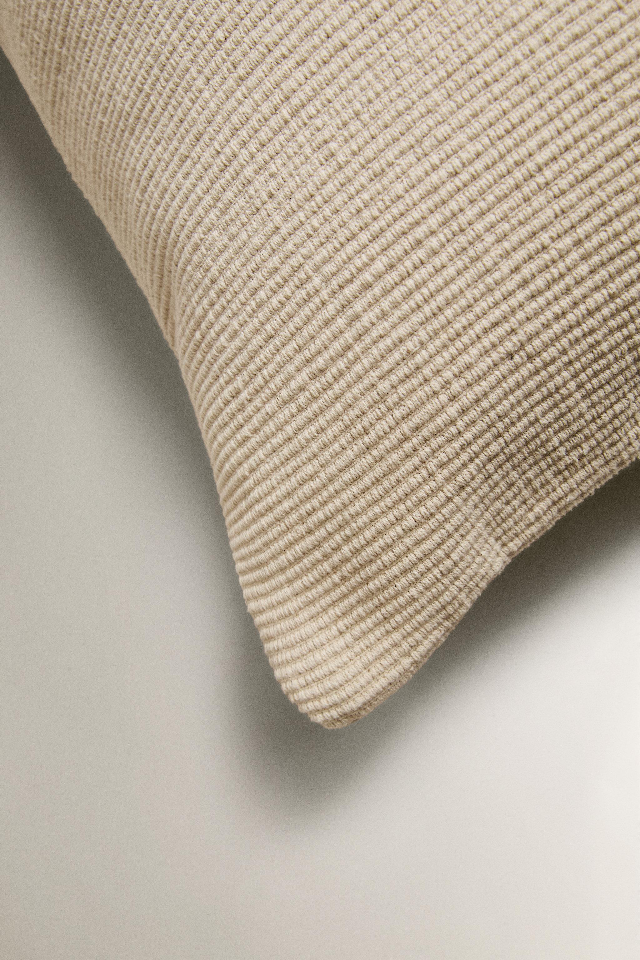 DOUBLE LINE CUSHION COVER